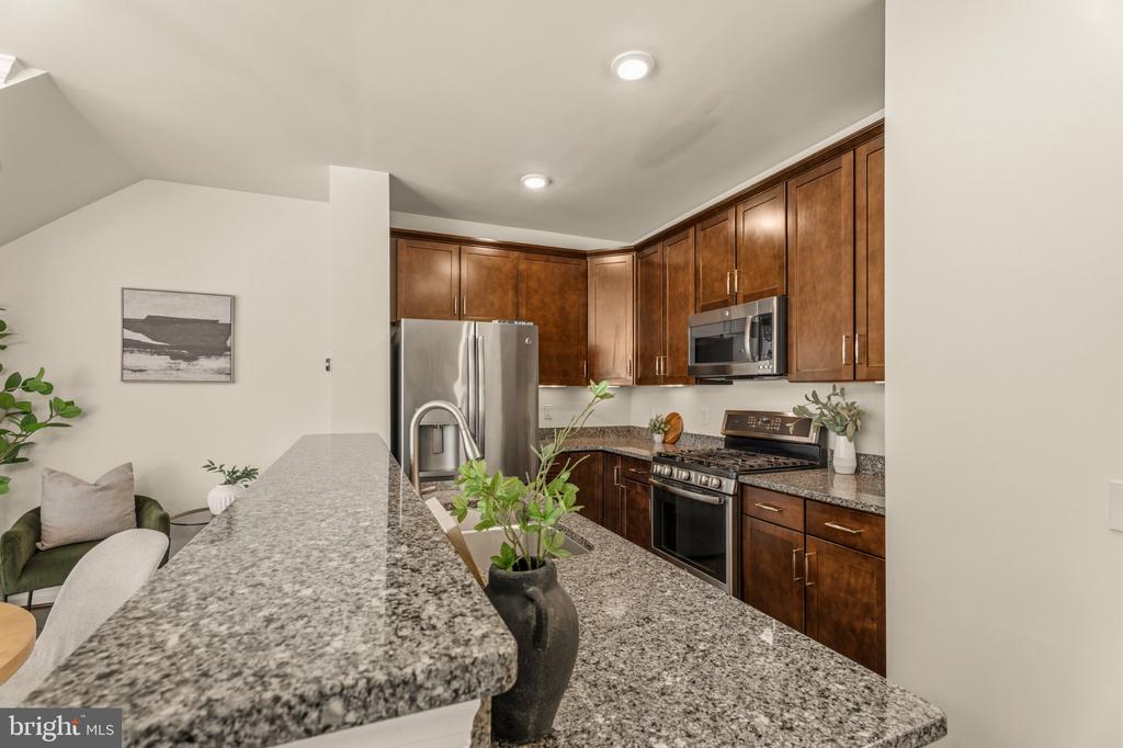 123 COPLEY CIRCLE 35-A