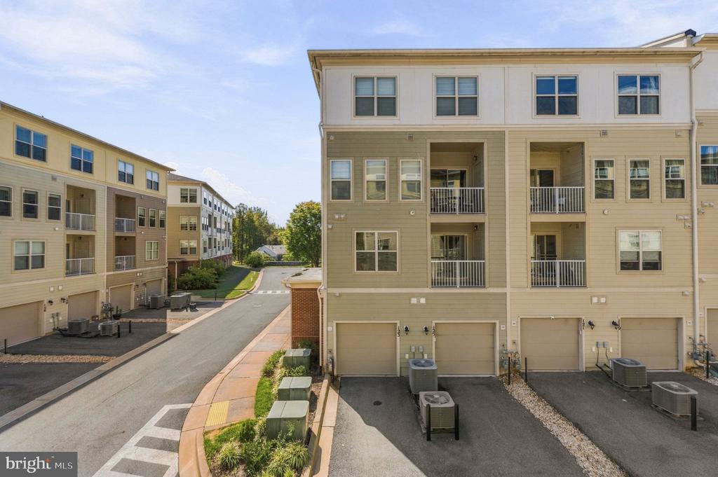 123 COPLEY CIRCLE 35-A