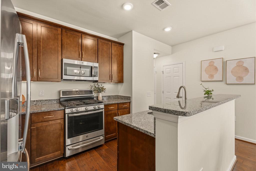 123 COPLEY CIRCLE 35-A