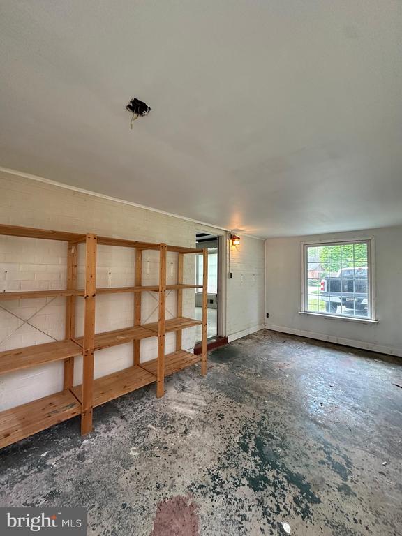 6621 SULKY LANE