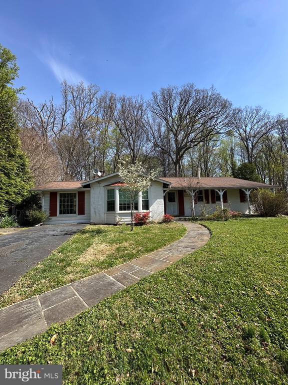 6621 SULKY LANE