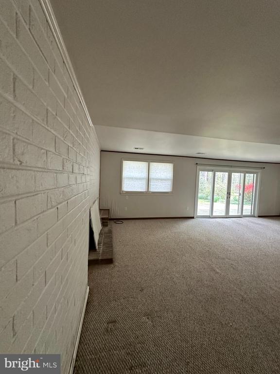 6621 SULKY LANE