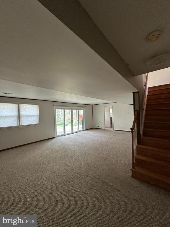6621 SULKY LANE