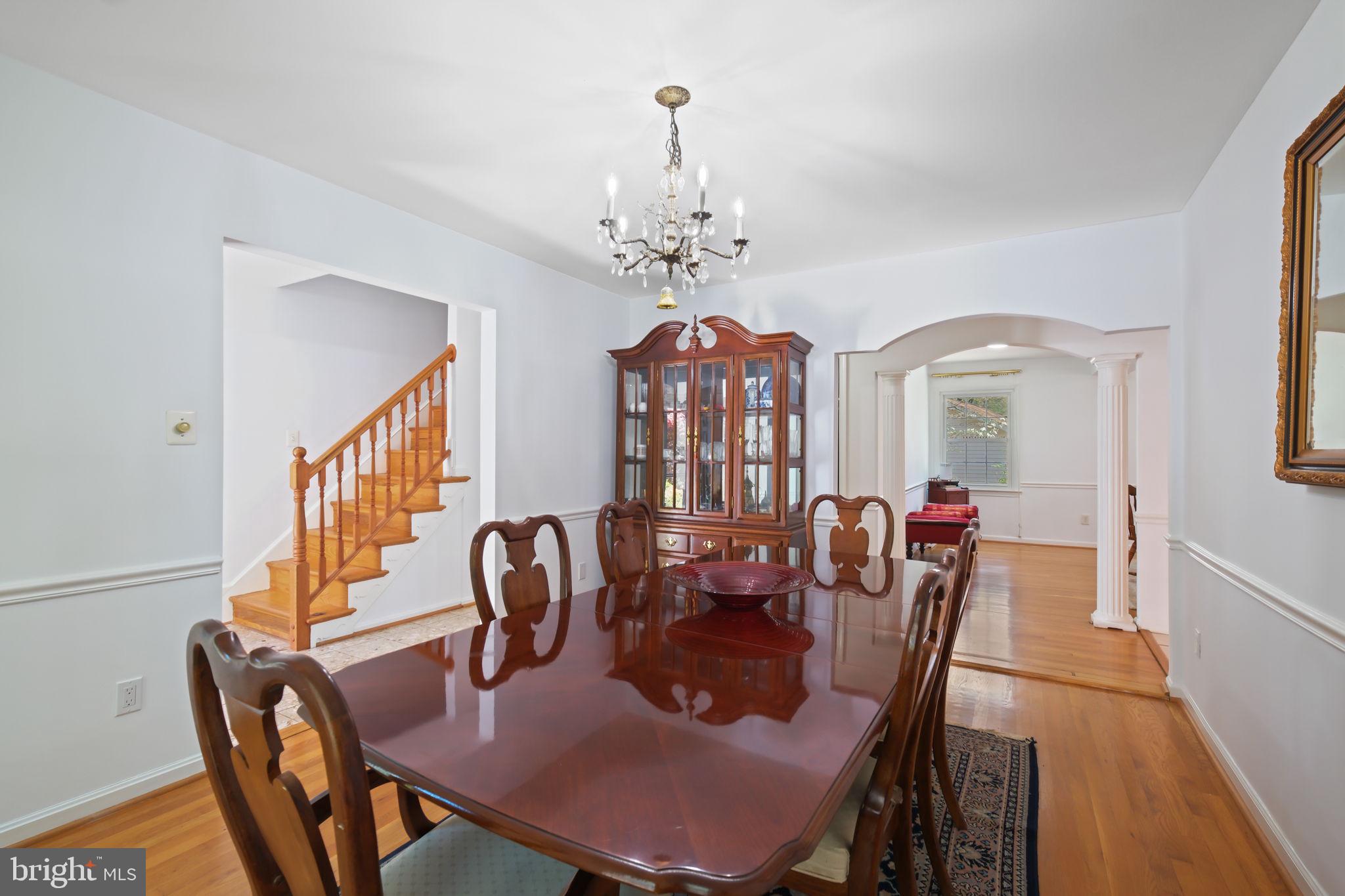 11917 REYNOLDS AVENUE