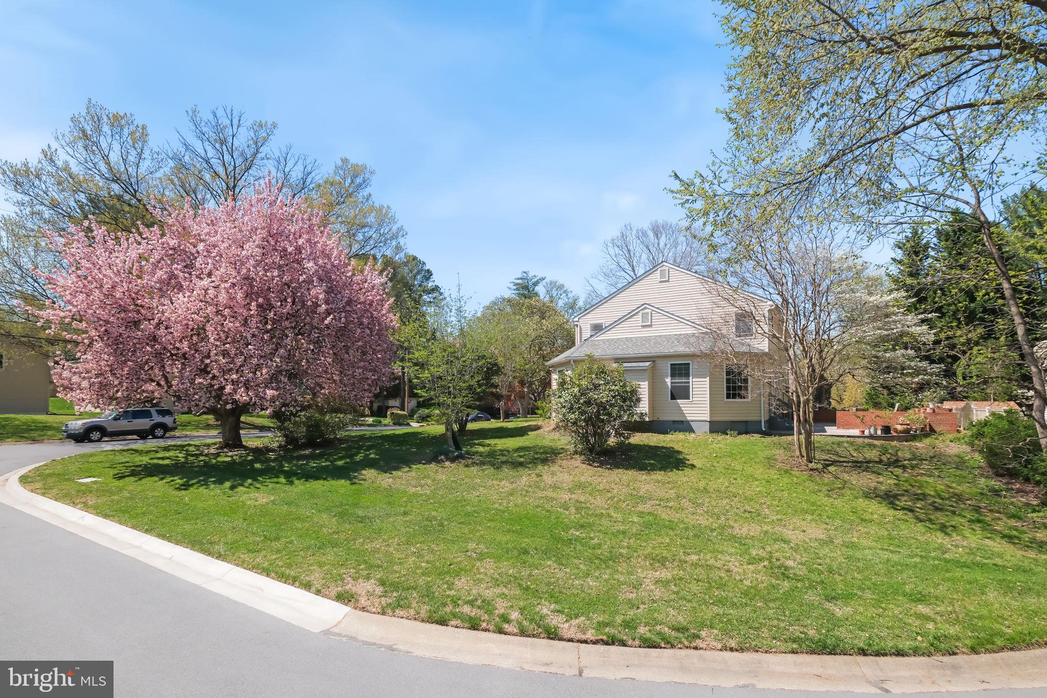 11917 REYNOLDS AVENUE