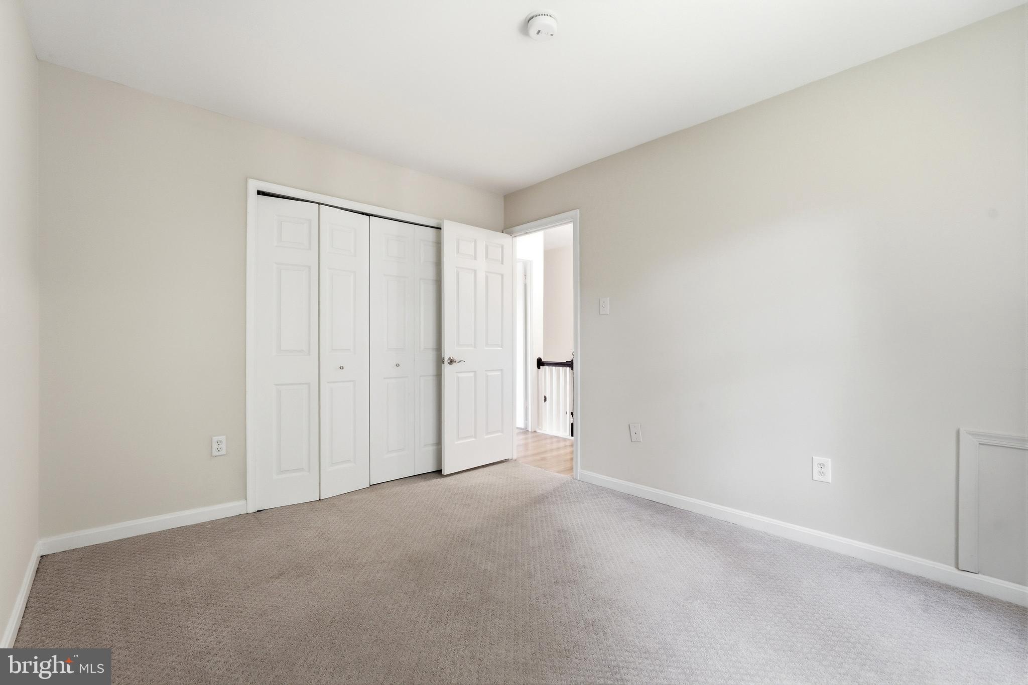 6 BOSTWICK COURT
