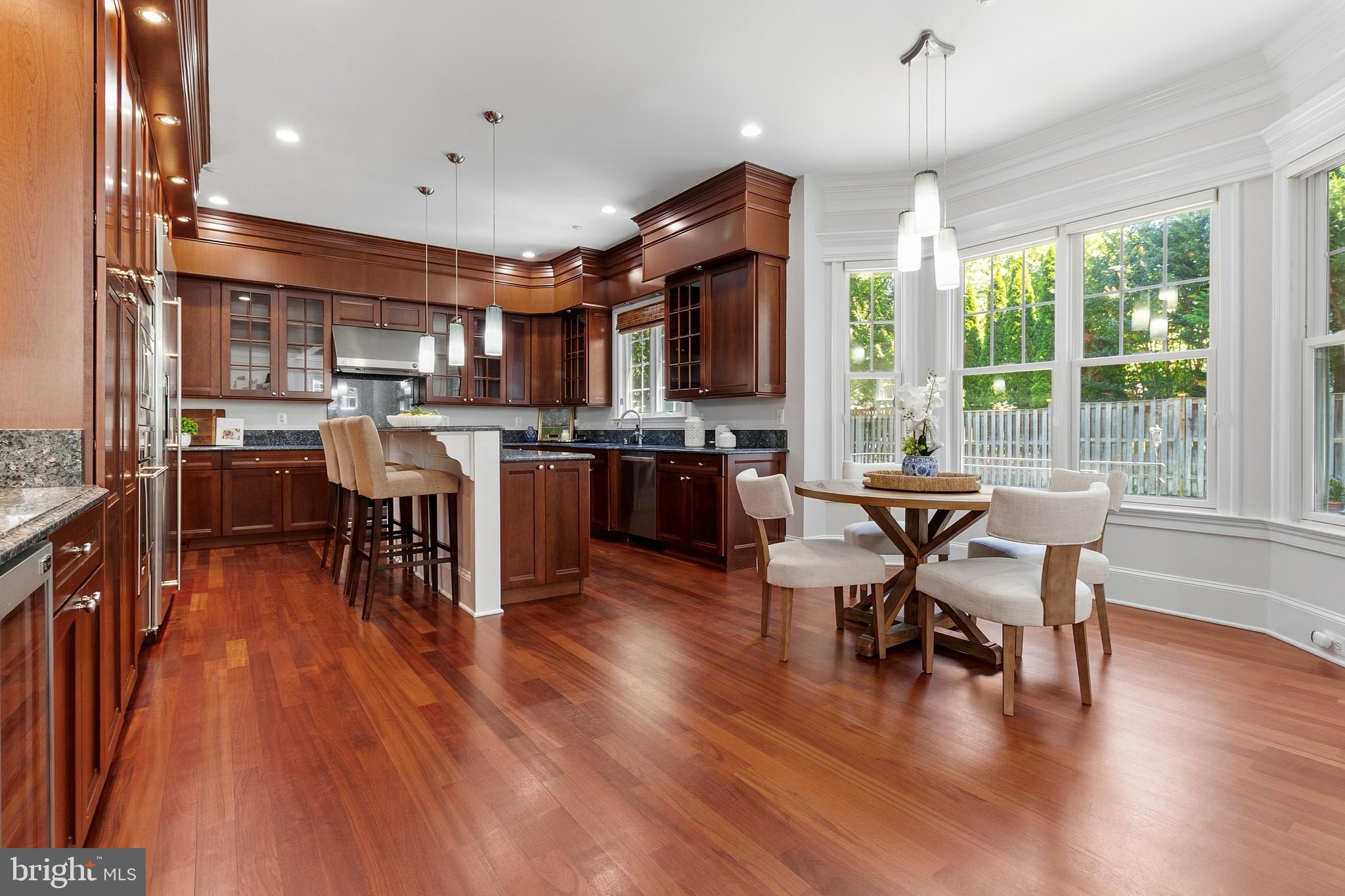 7527 WESTFIELD DRIVE