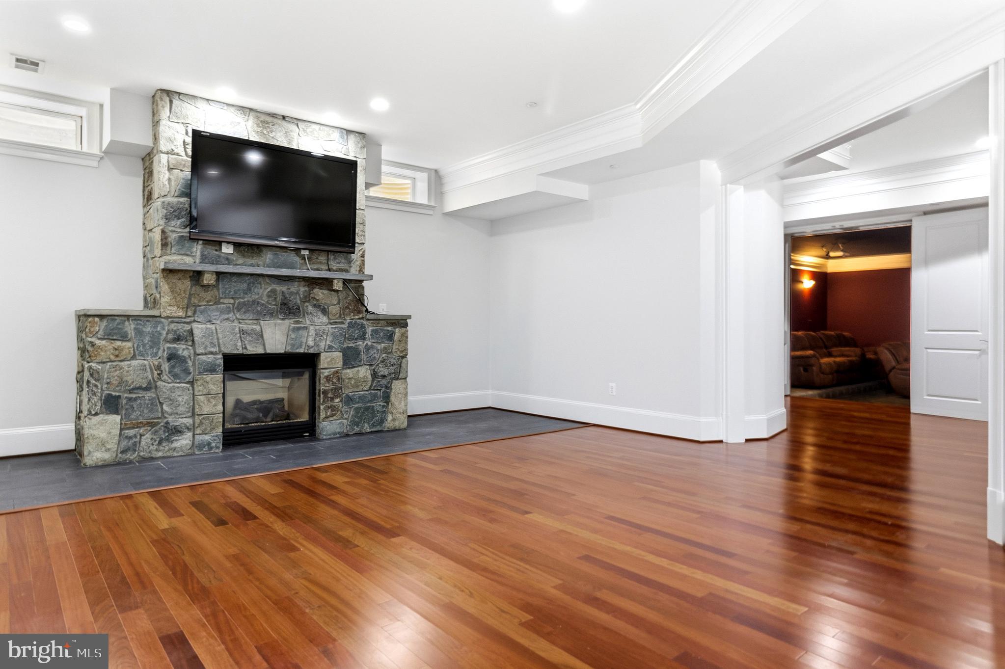 7527 WESTFIELD DRIVE