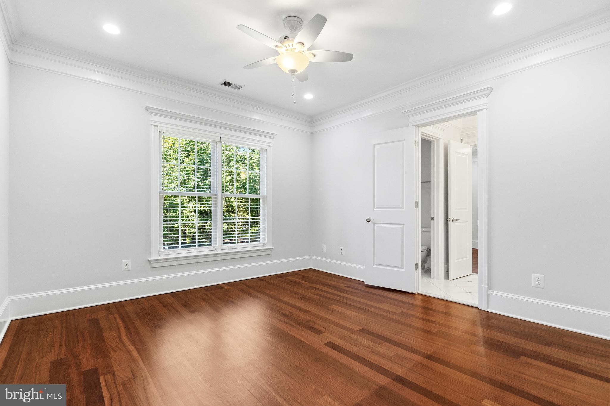 7527 WESTFIELD DRIVE