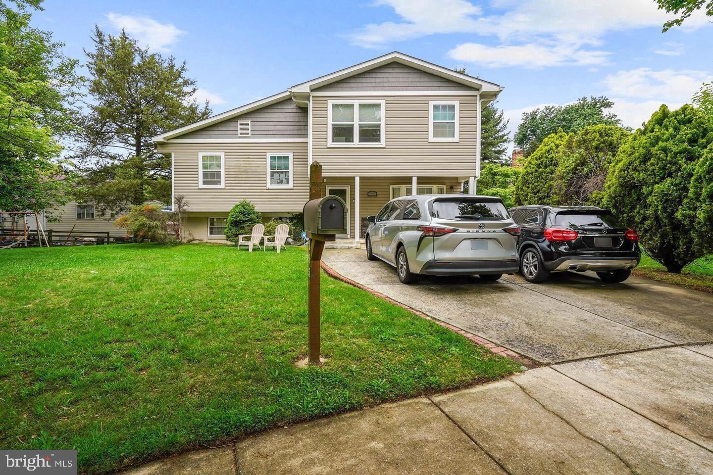 195 HARDY PLACE