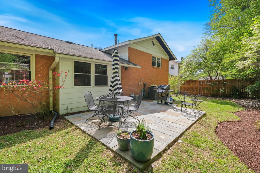 6811 TILDEN LANE