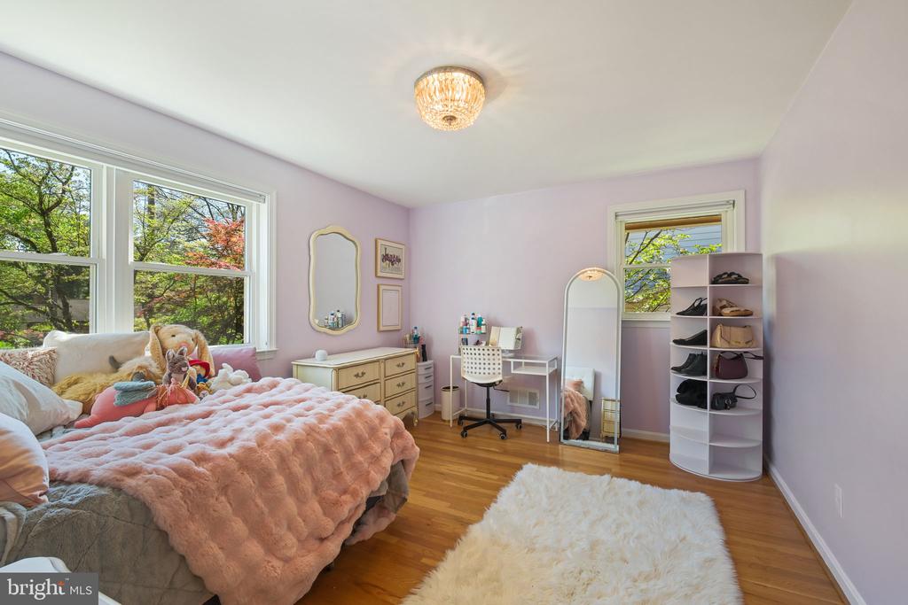 6811 TILDEN LANE