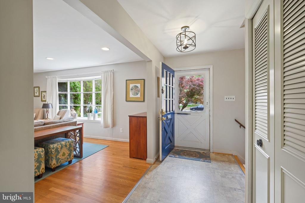 6811 TILDEN LANE