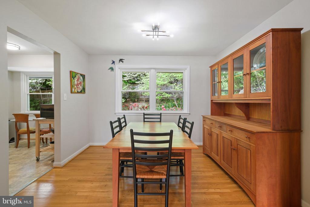 6811 TILDEN LANE