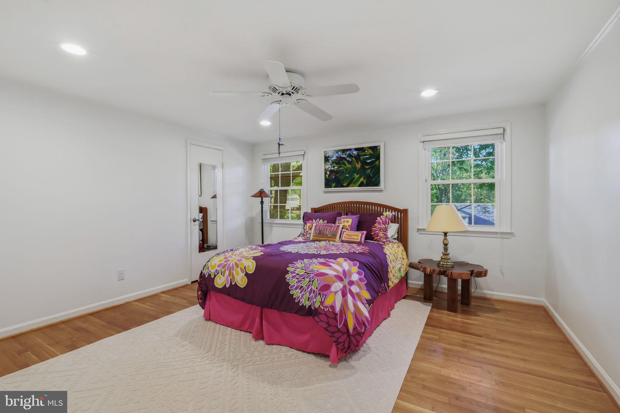 7006 OLD CABIN LANE
