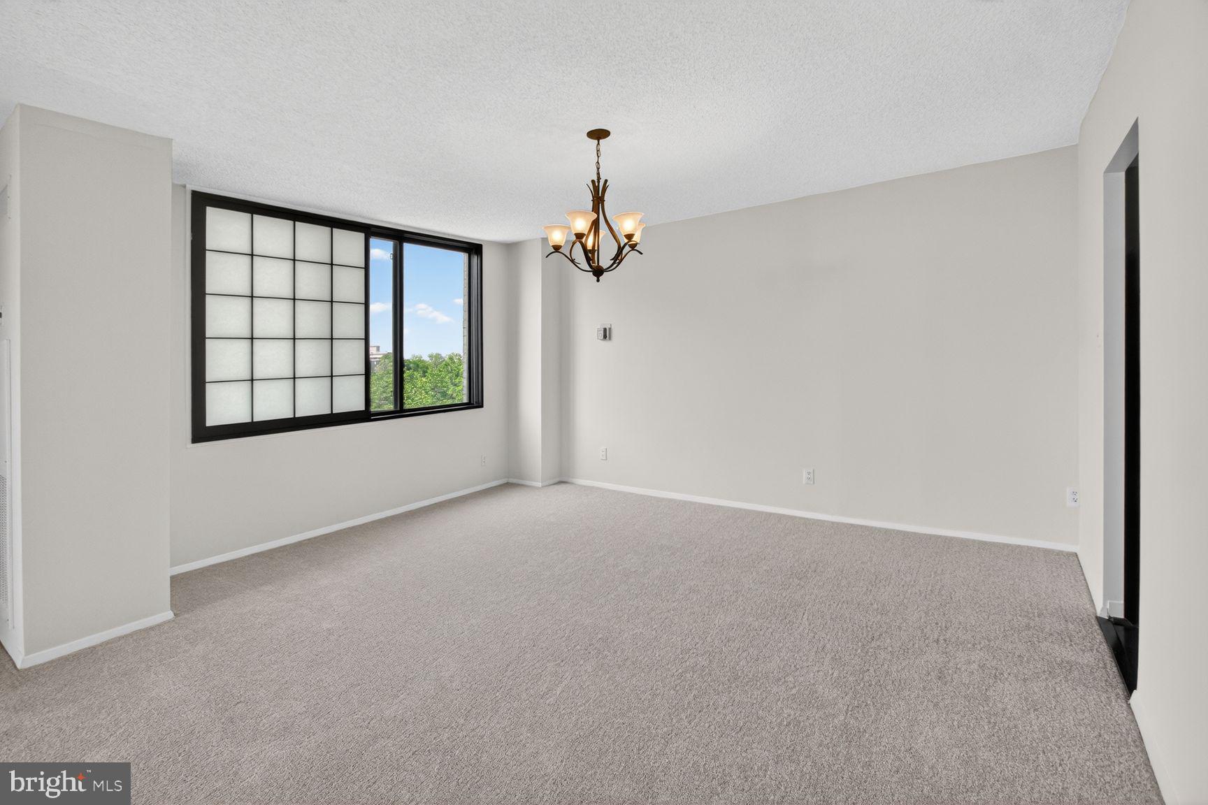 5225 POOKS HILL ROAD 1301N