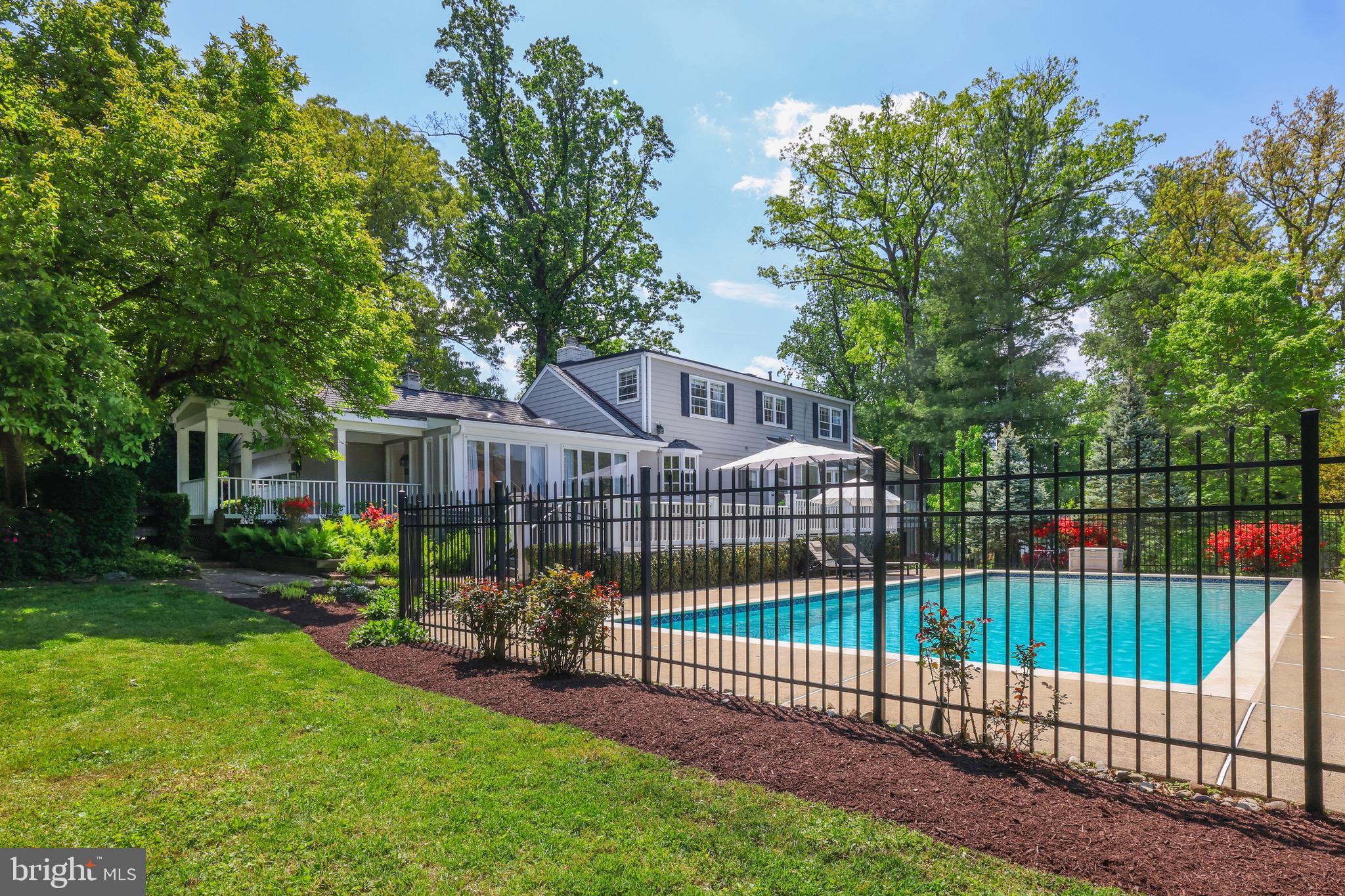 9600 PINKNEY COURT