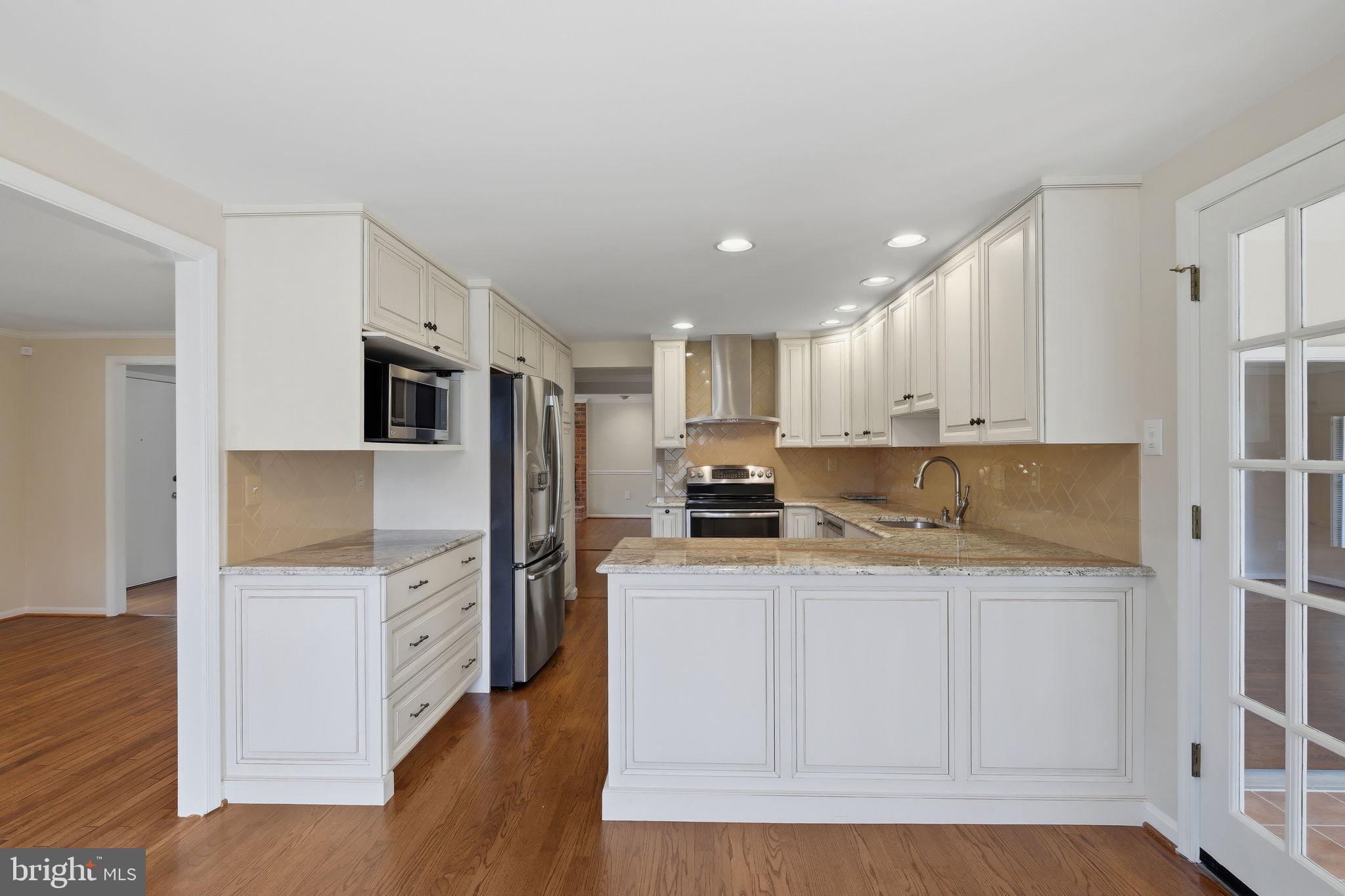 1429 LONGHILL DRIVE