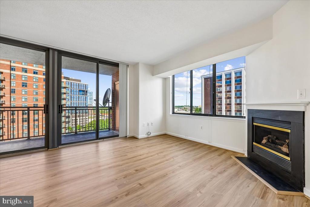 11710 OLD GEORGETOWN RD Unit: 1029