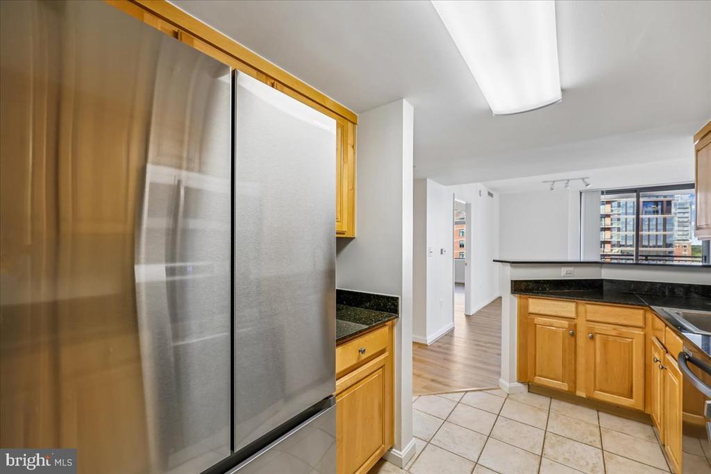 11710 OLD GEORGETOWN RD Unit: 1029