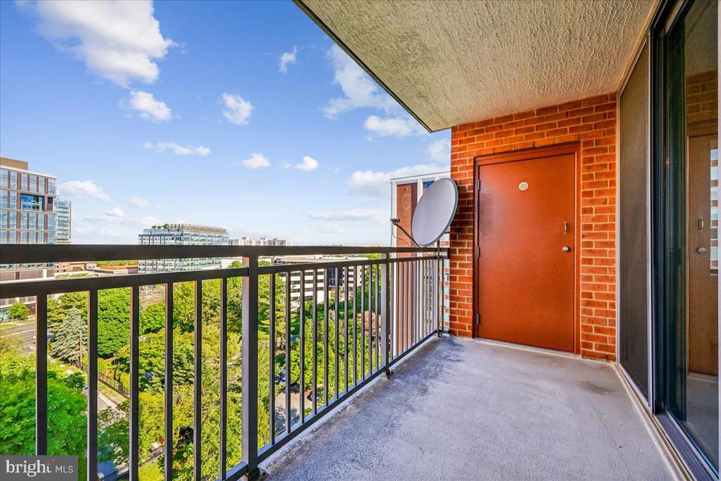 11710 OLD GEORGETOWN RD Unit: 1029