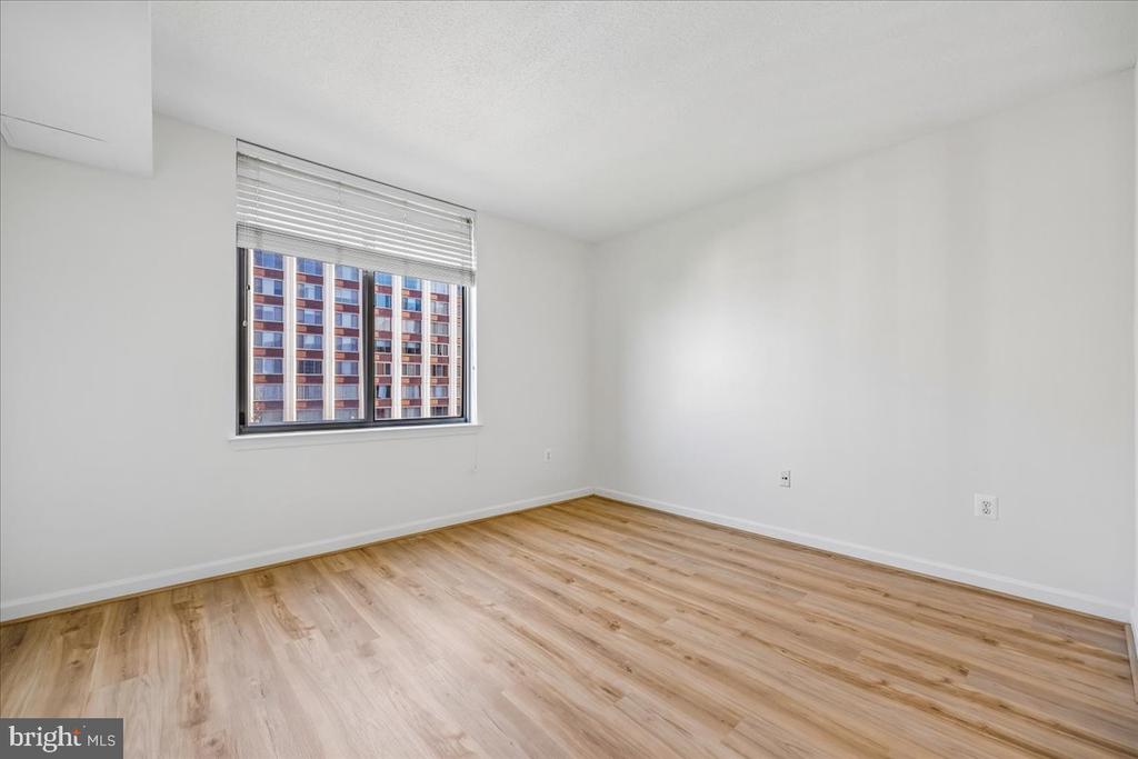 11710 OLD GEORGETOWN RD Unit: 1029