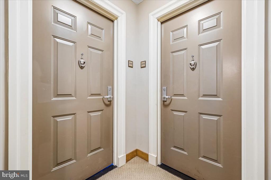 11710 OLD GEORGETOWN RD Unit: 1029
