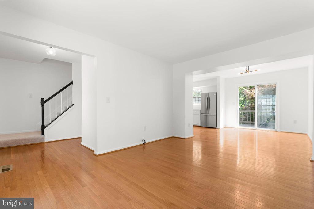 19249 ESMOND TERRACE