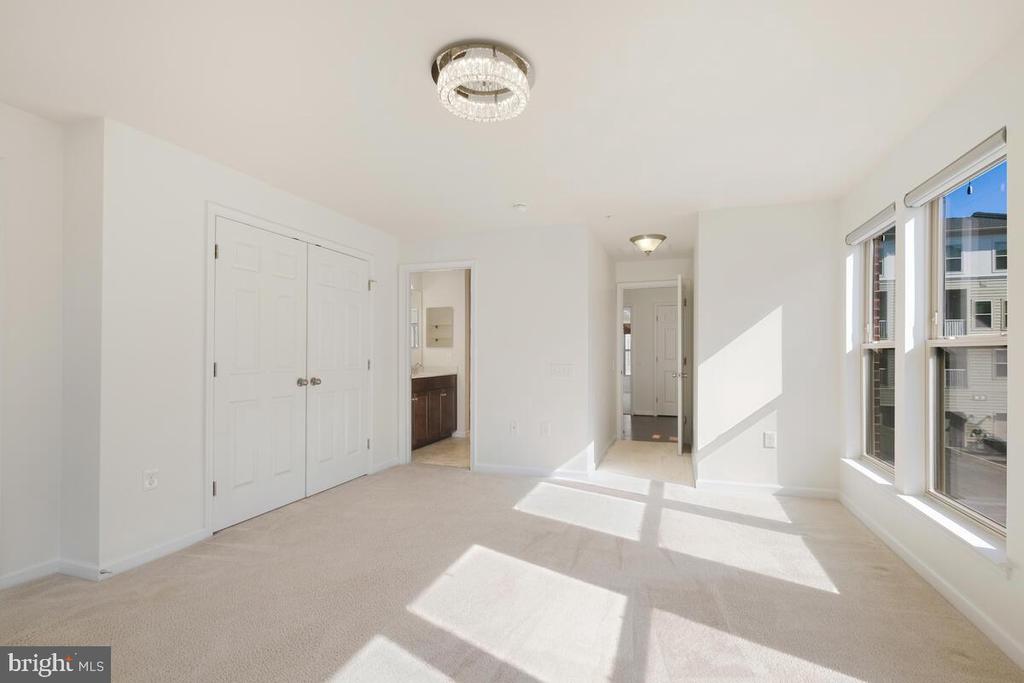 123 COPLEY CIRCLE 35-A
