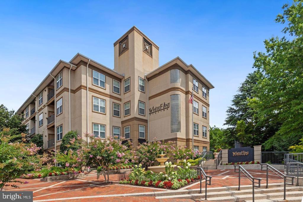 11800 OLD GEORGETOWN 1305