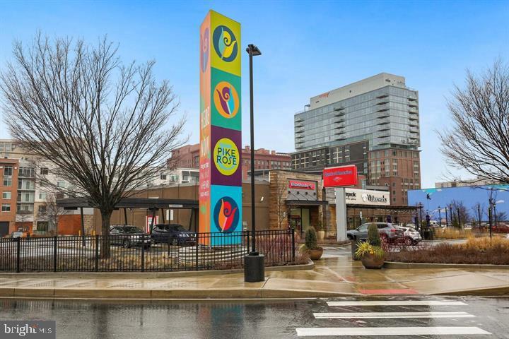 11800 OLD GEORGETOWN 1305