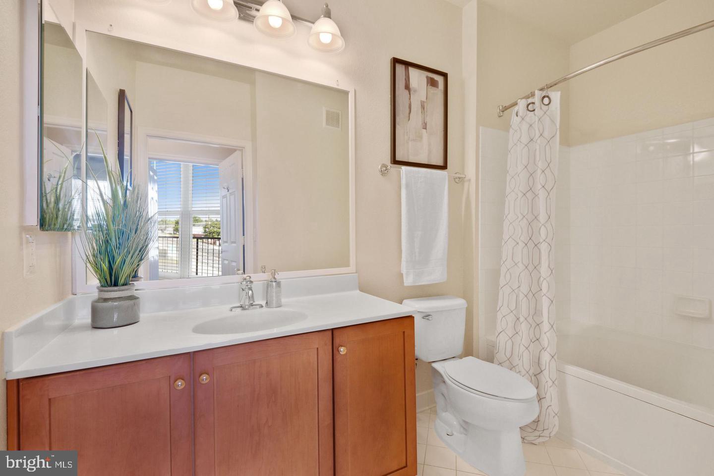 11800 OLD GEORGETOWN 1305