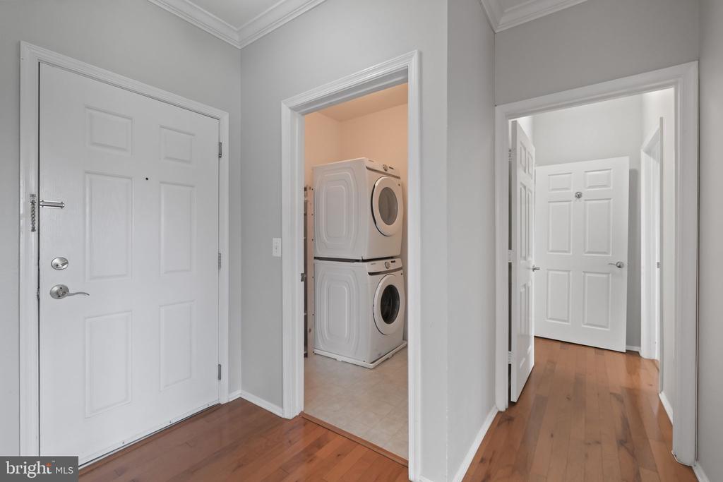 11800 OLD GEORGETOWN 1305