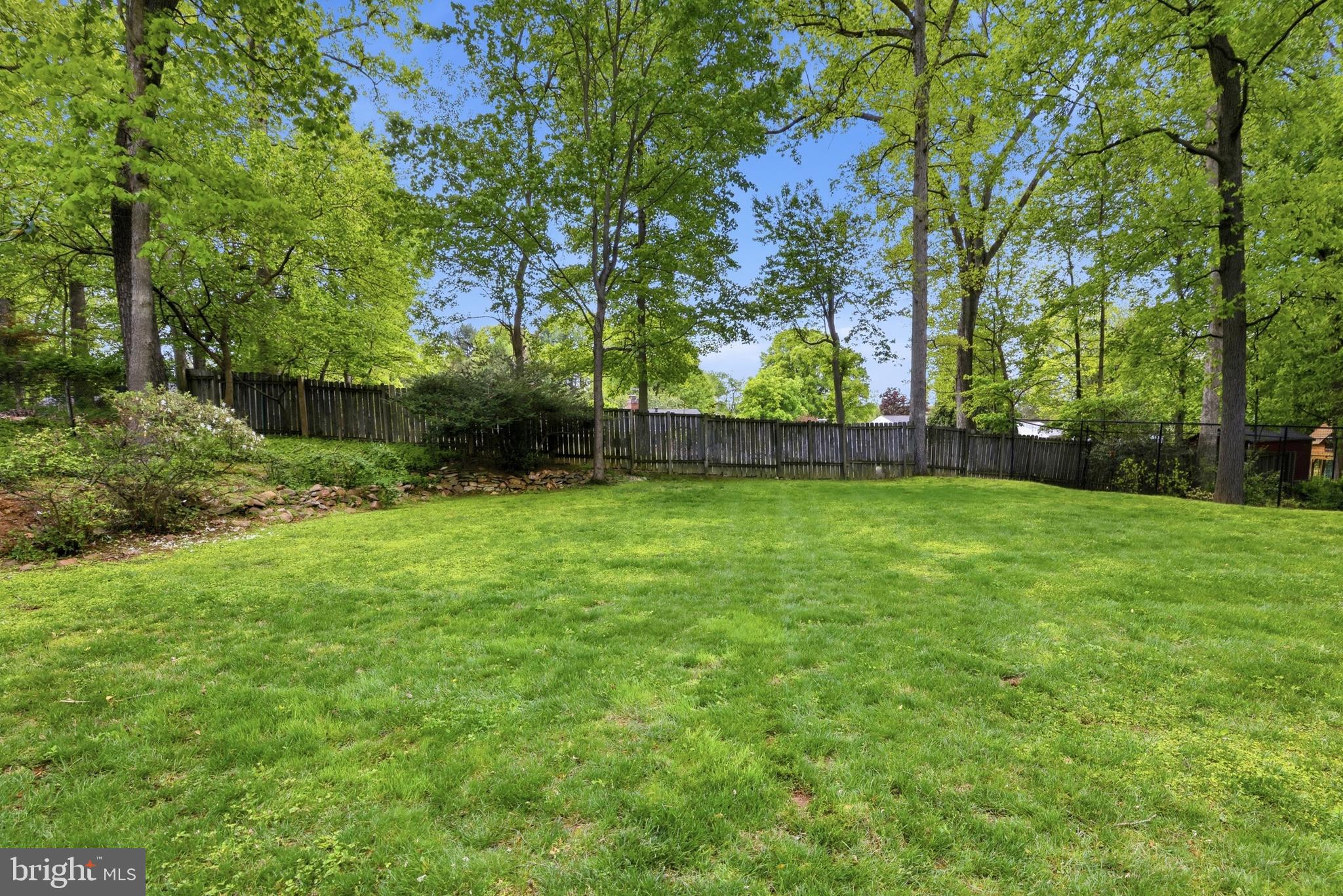 111 LILLIAN LANE