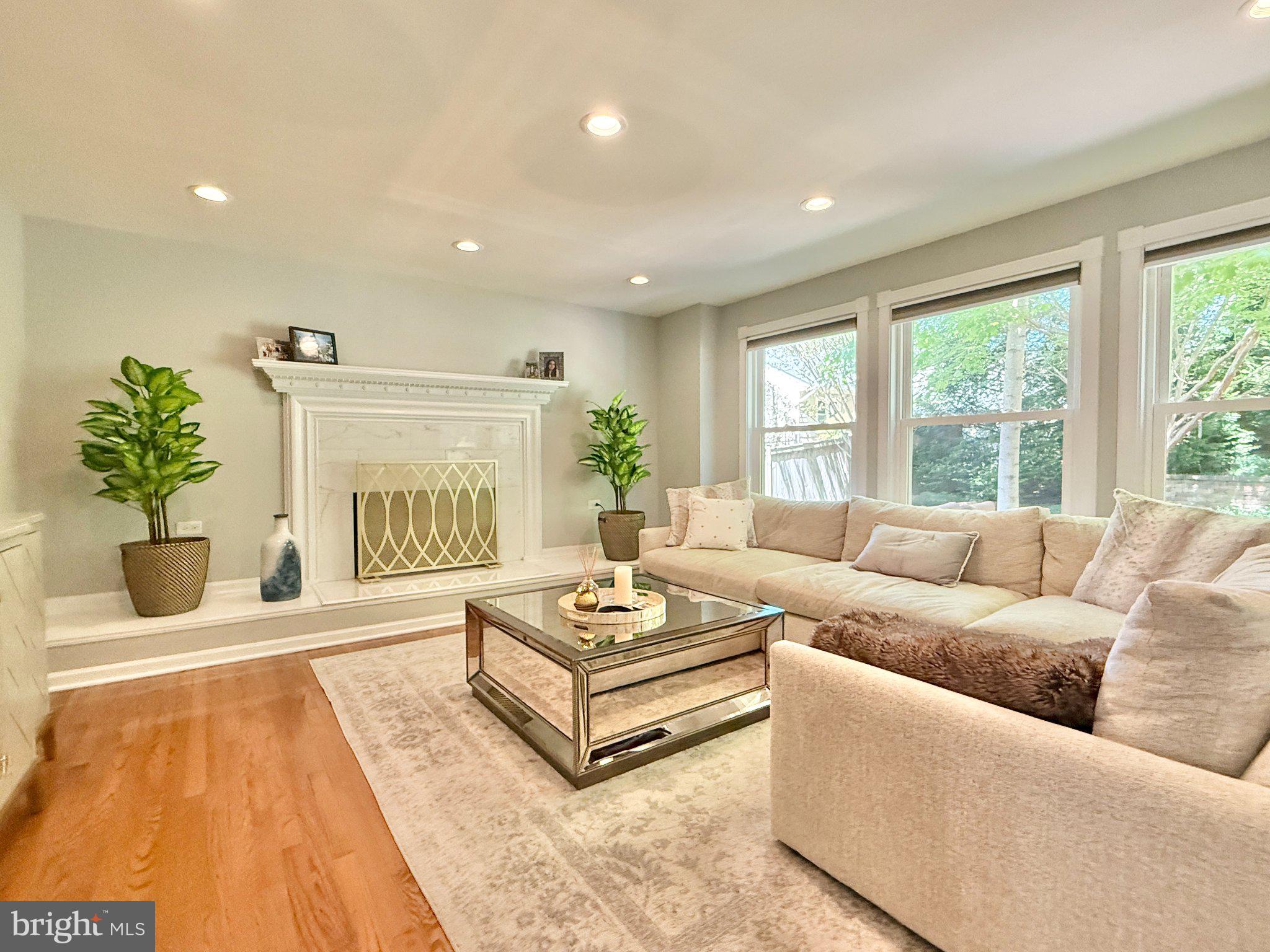 12213 GALESVILLE DRIVE