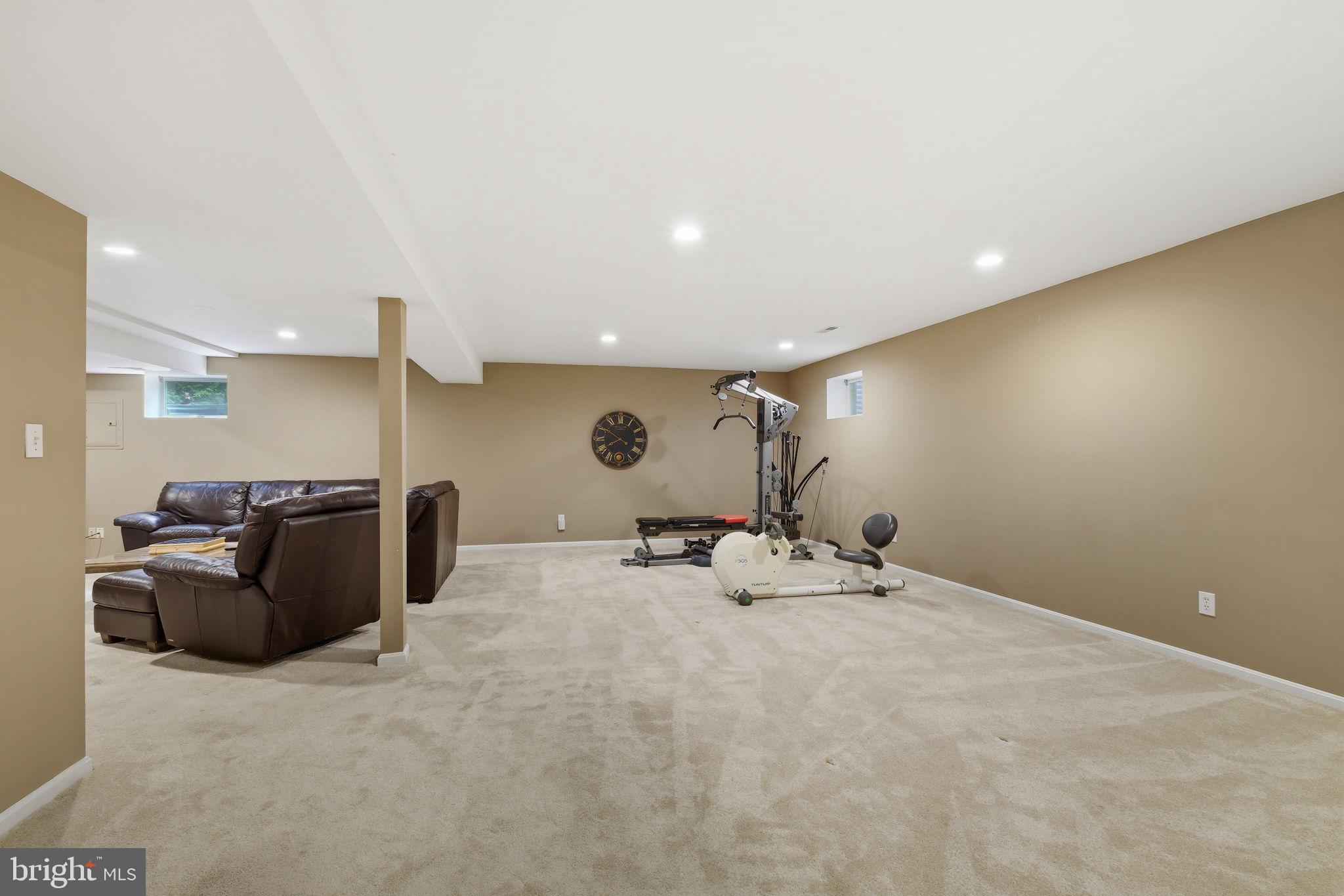 12213 GALESVILLE DRIVE