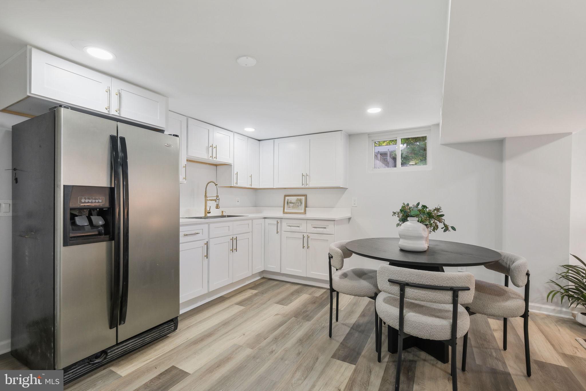 12718 MEADOWOOD DRIVE