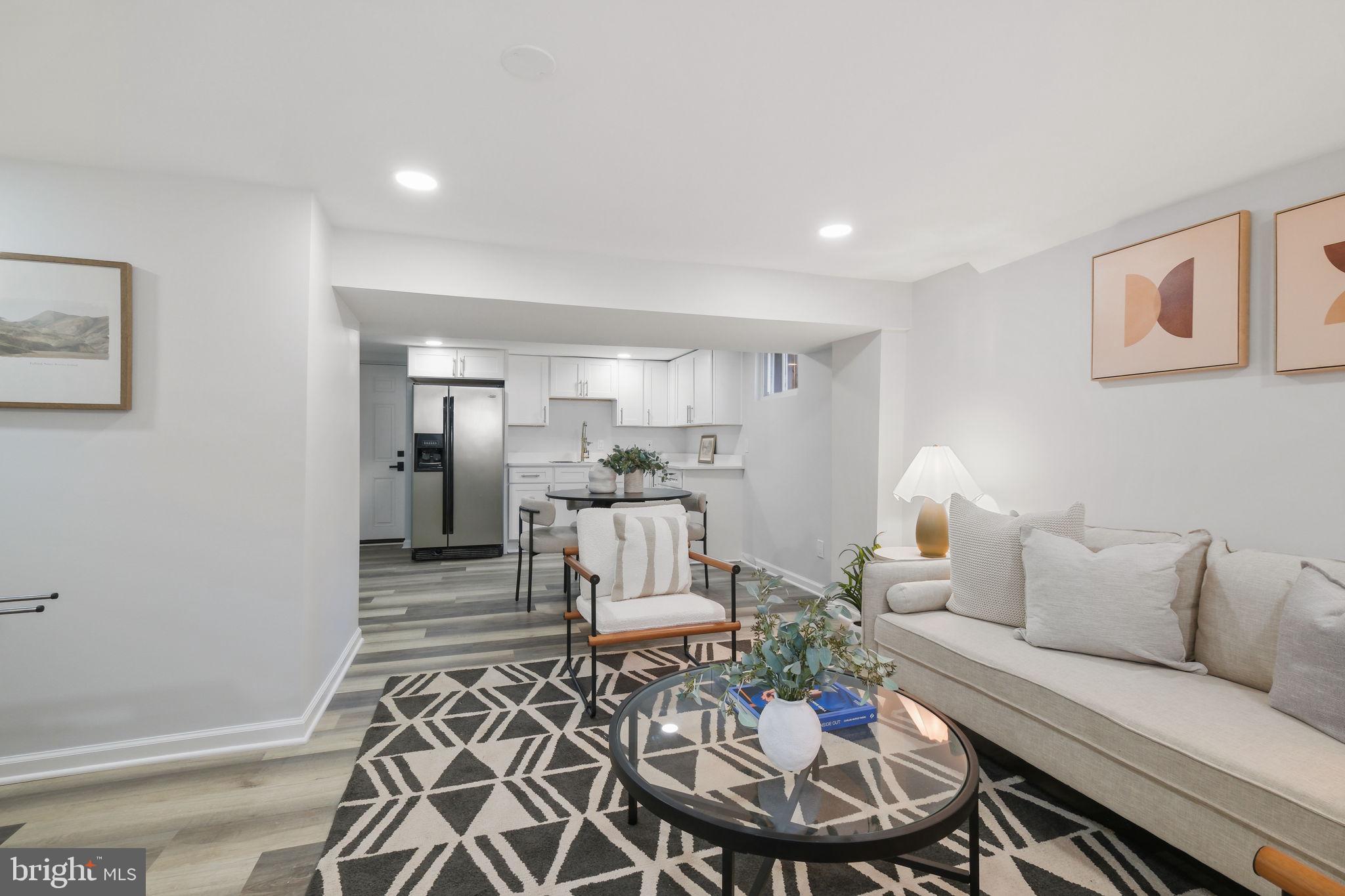 12718 MEADOWOOD DRIVE