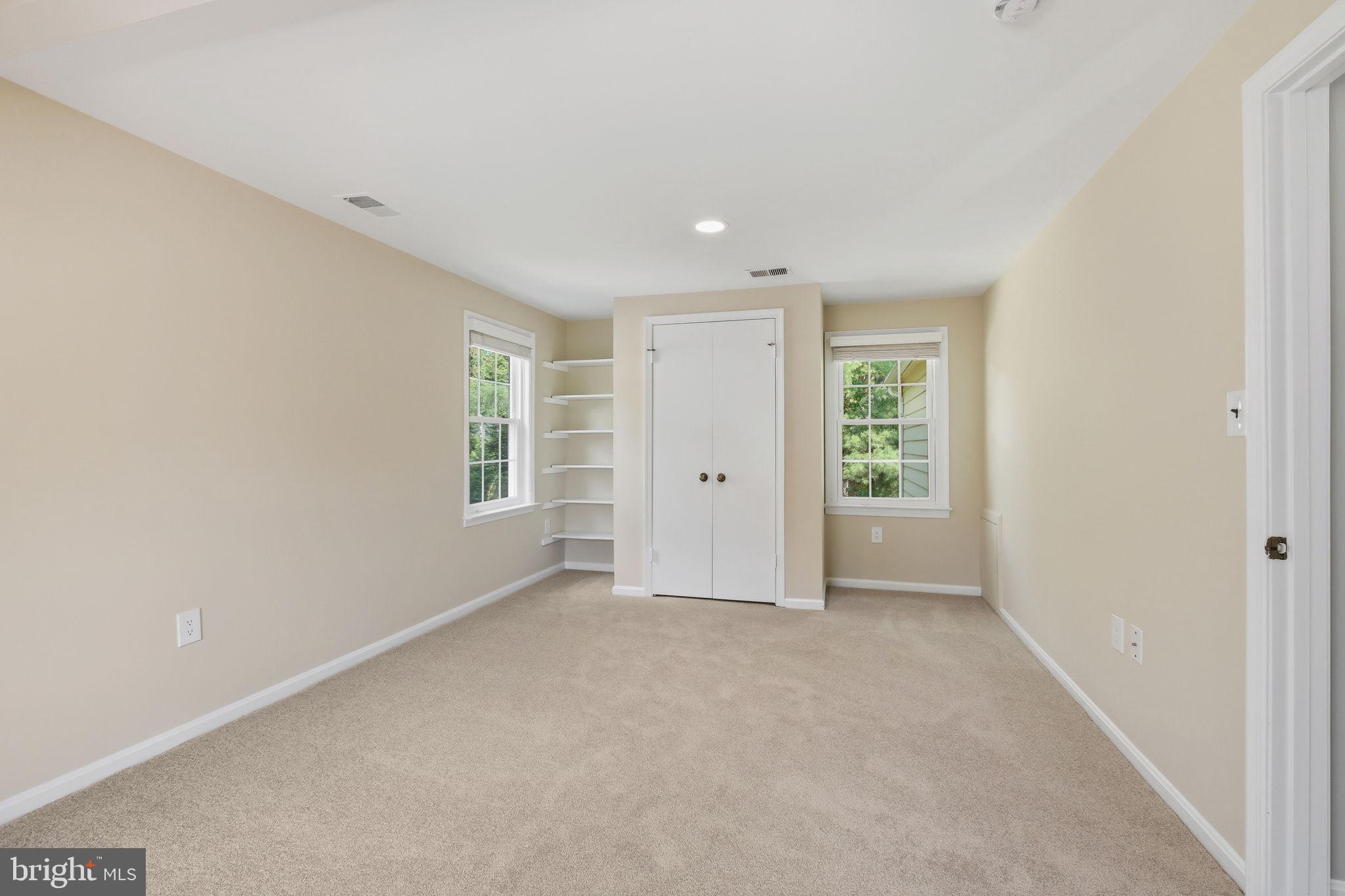 1429 LONGHILL DRIVE