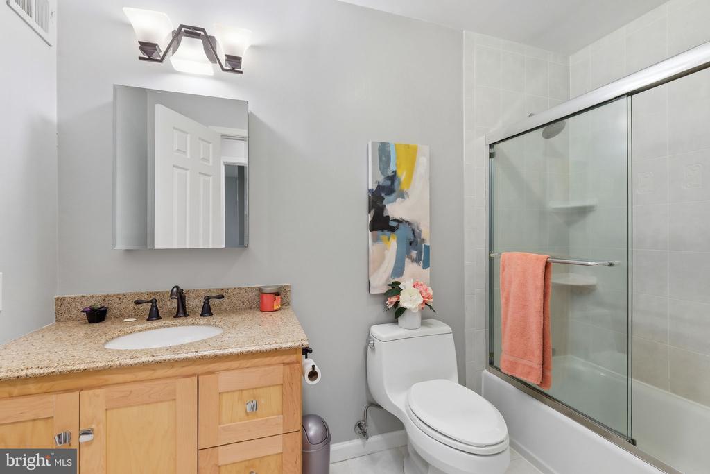 12213 GALESVILLE DRIVE