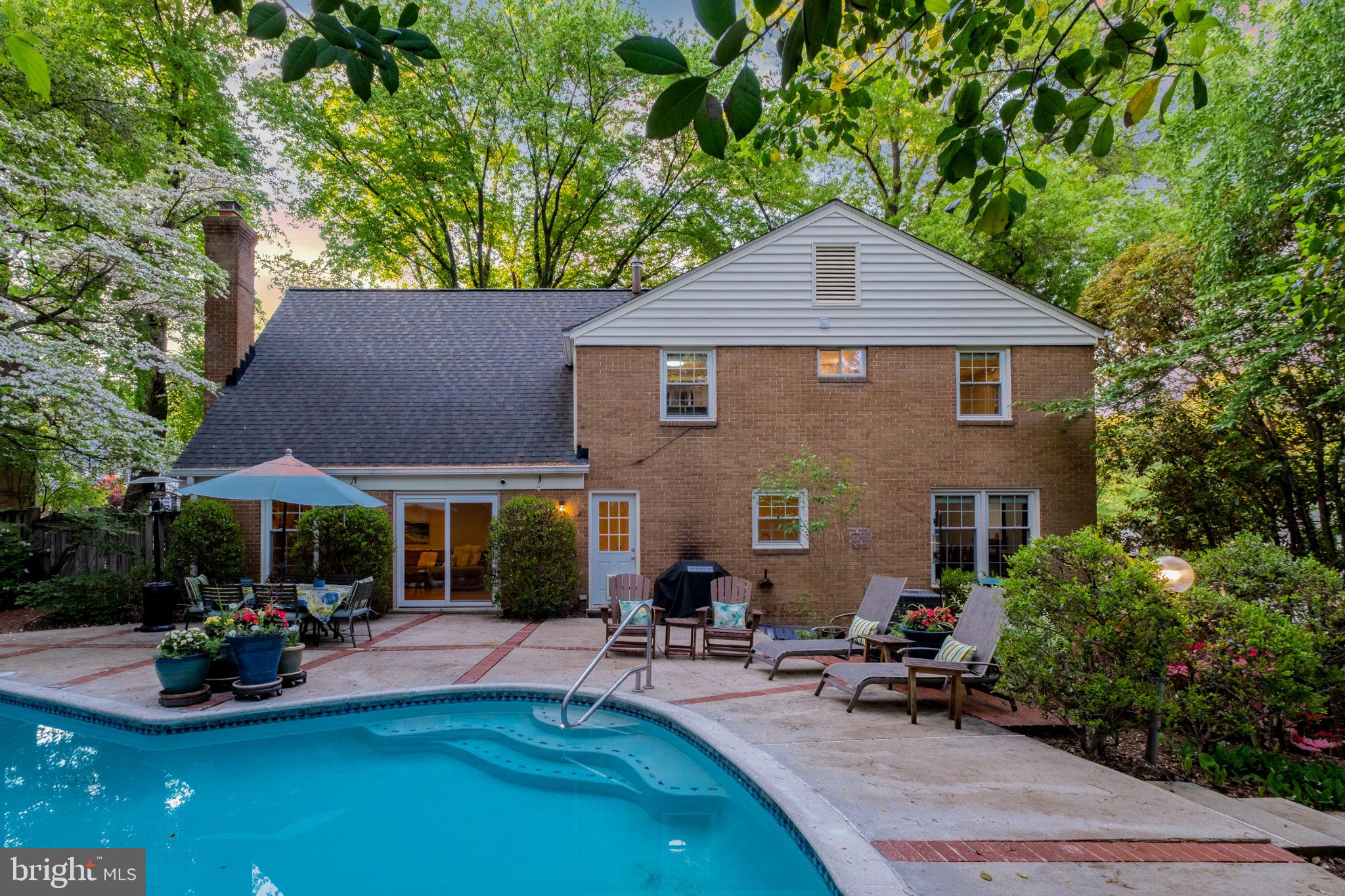 7006 OLD CABIN LANE