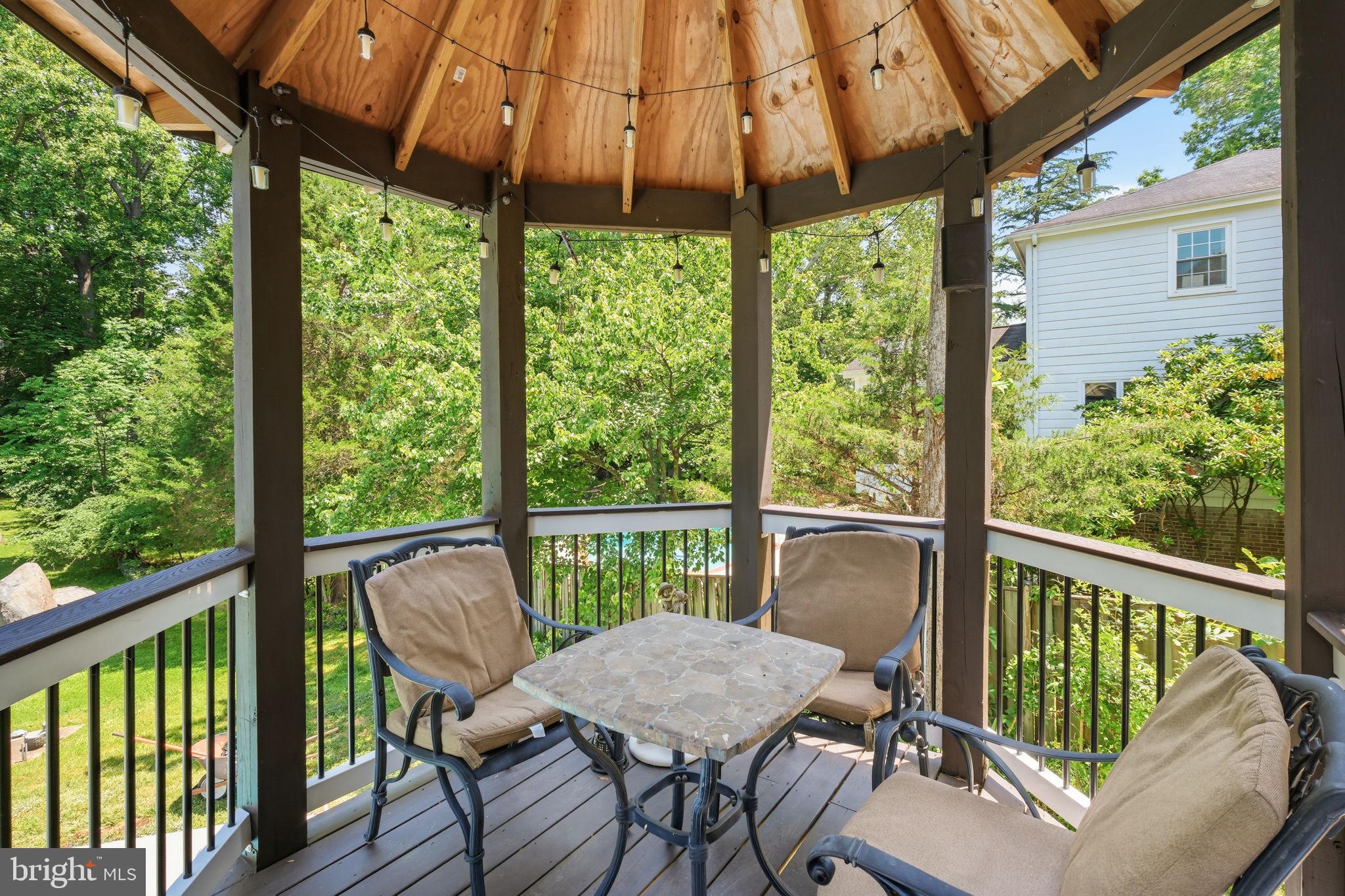 13 TRAILRIDGE COURT