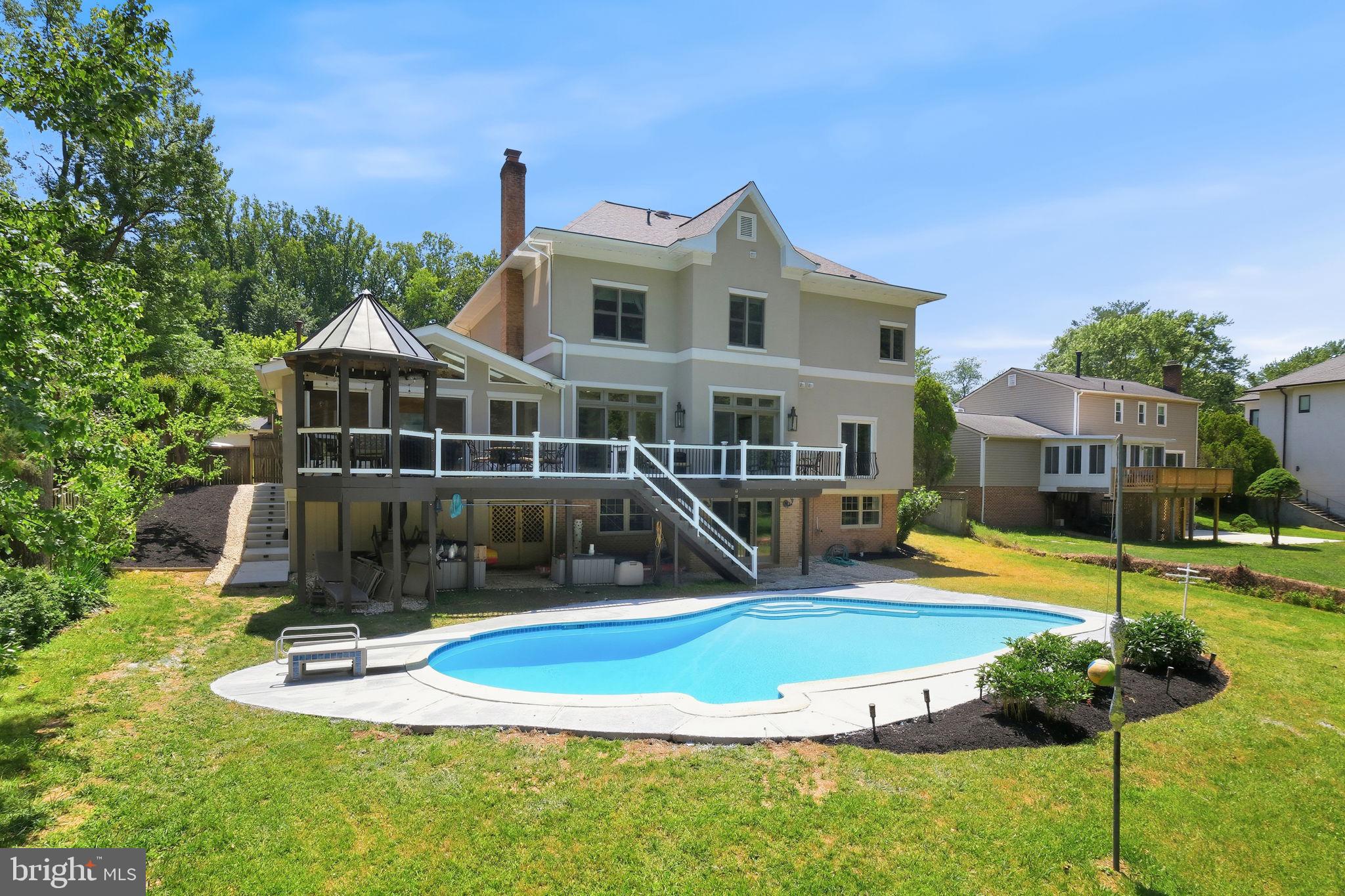 13 TRAILRIDGE COURT