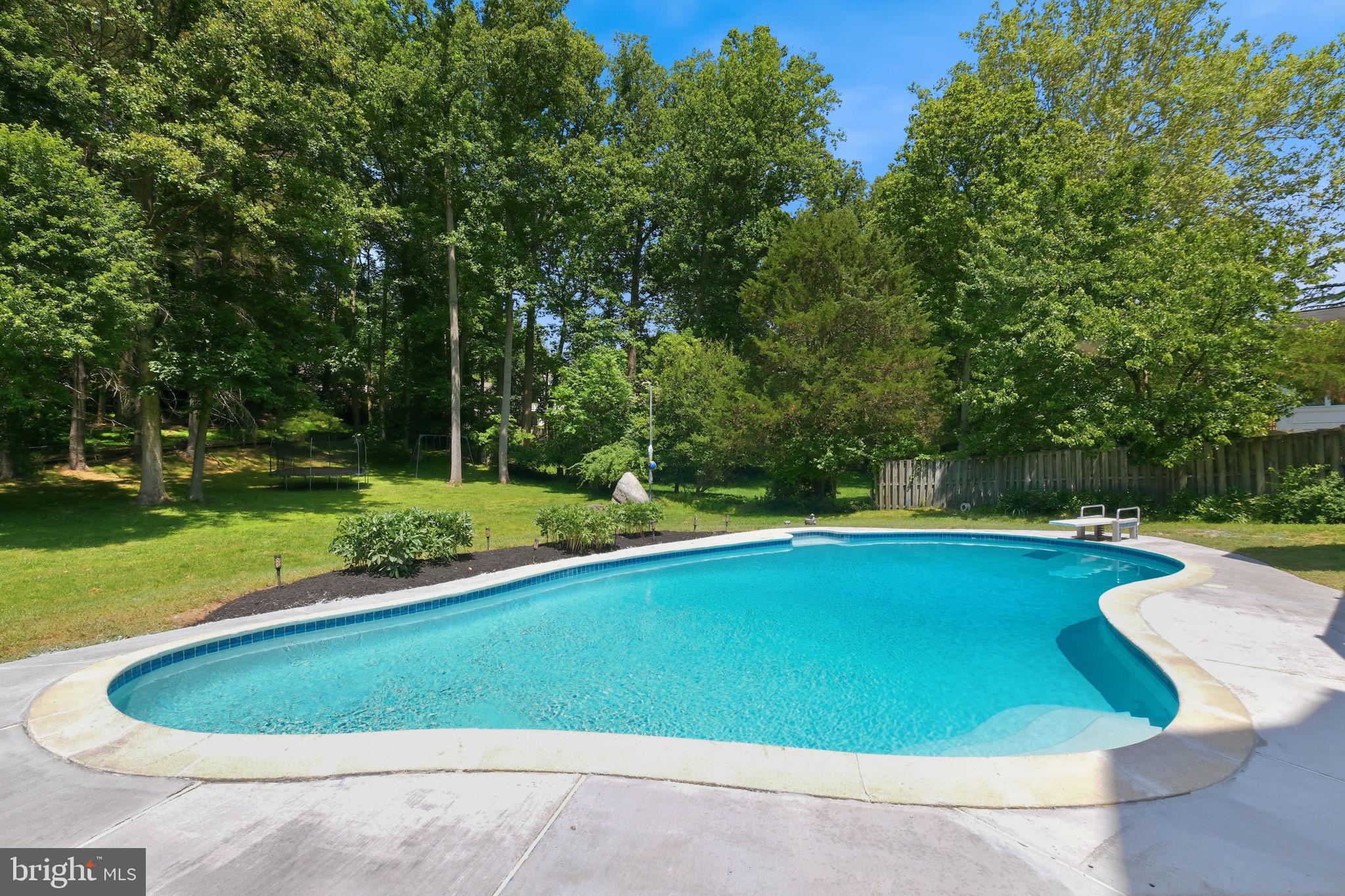 13 TRAILRIDGE COURT