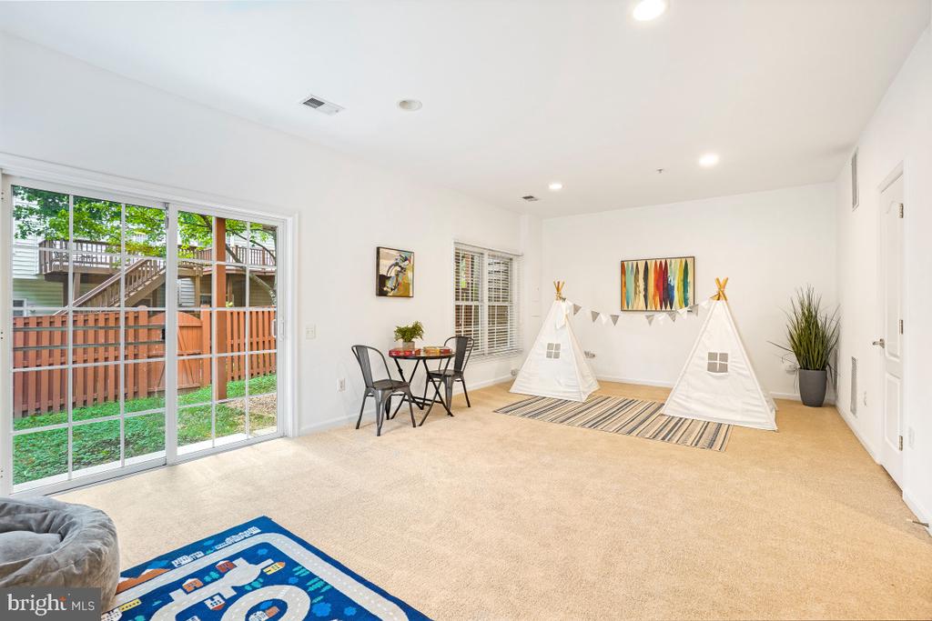 11900 BRISTOL MANOR COURT Unit: 73