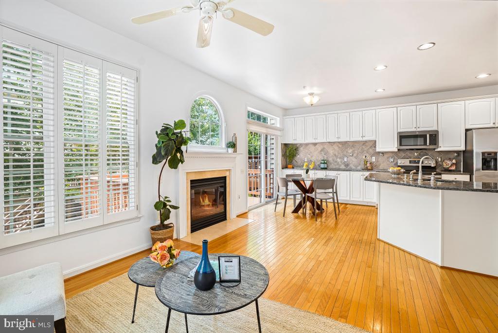 11900 BRISTOL MANOR COURT Unit: 73