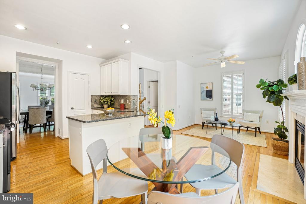11900 BRISTOL MANOR COURT Unit: 73