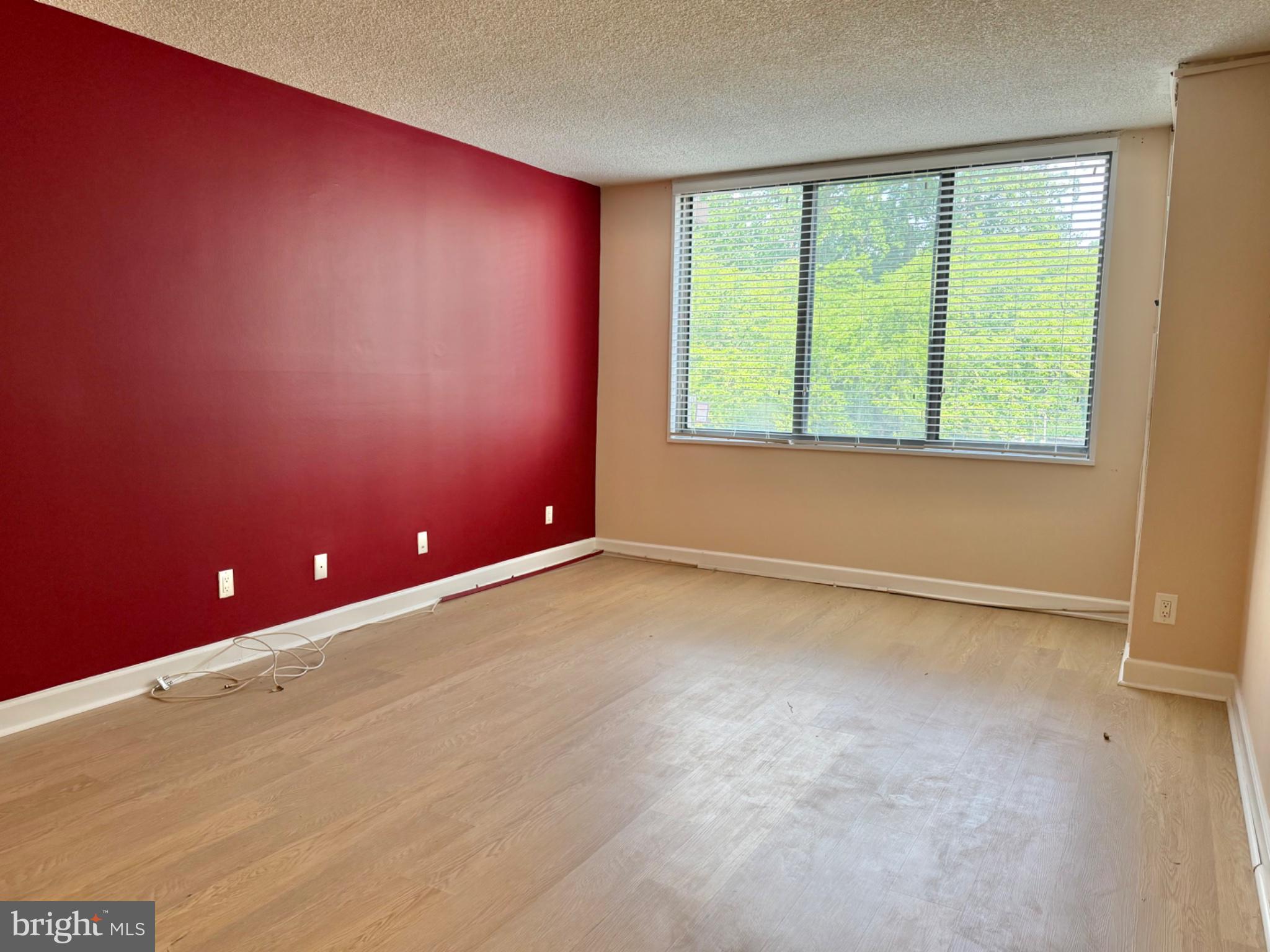 5225 POOKS HILL ROAD 303S