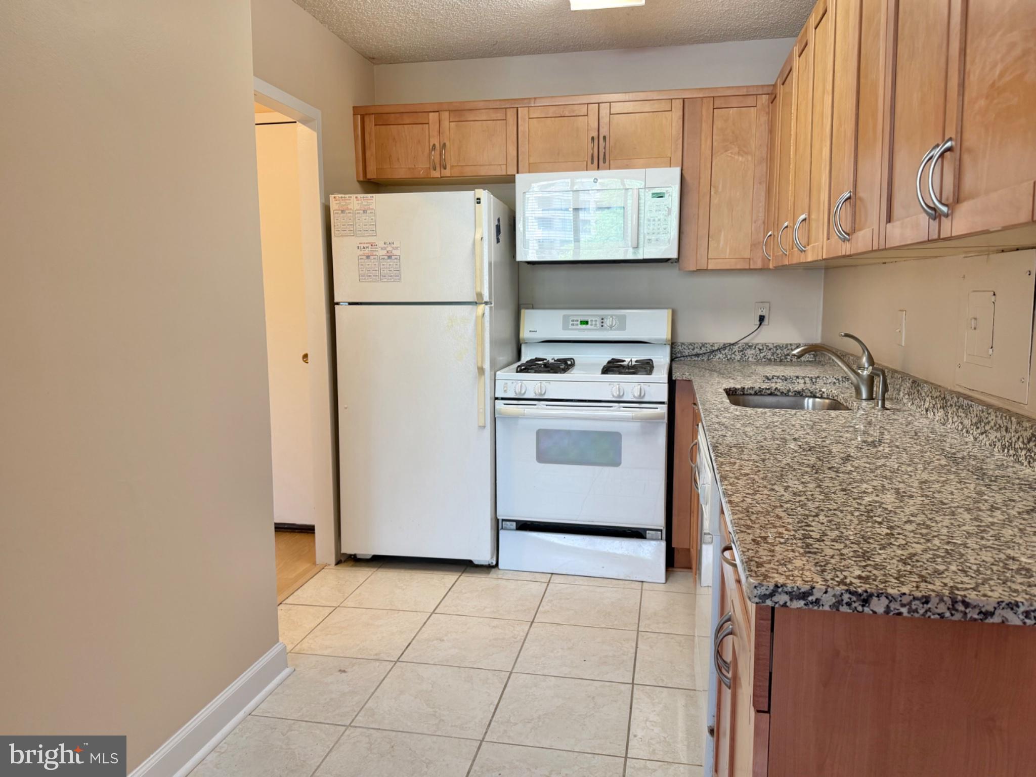 5225 POOKS HILL ROAD 303S