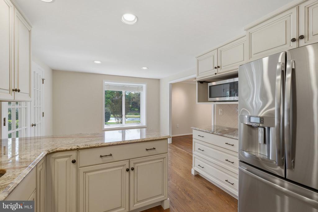 1429 LONGHILL DRIVE